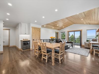 220 Elk Ranch Rd