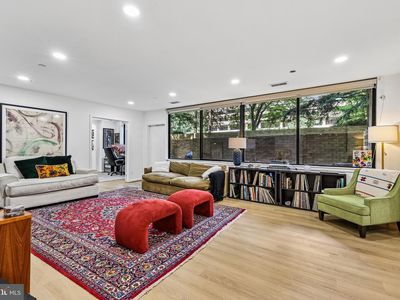 3709 S George Mason Dr APT T14e
