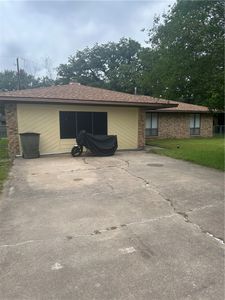 3520 Oakside Dr