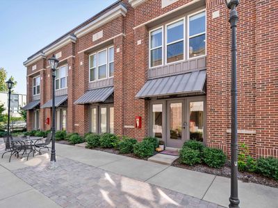 Property at 1625 Monroe Ave APT 4, Memphis, TN