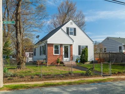 99 Dryden Blvd