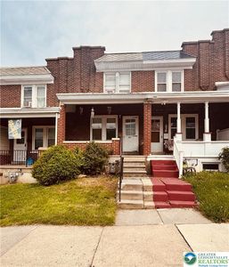217 E South St