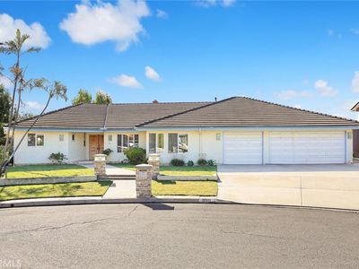 5211 Coral Ridge Cir