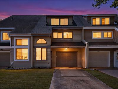 3836 Chimney Creek Dr