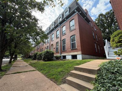 2336 Rutger St #36B