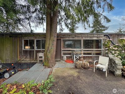 1101 E Second Street