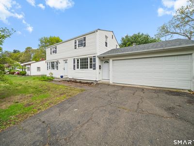 25 Putnam Drive