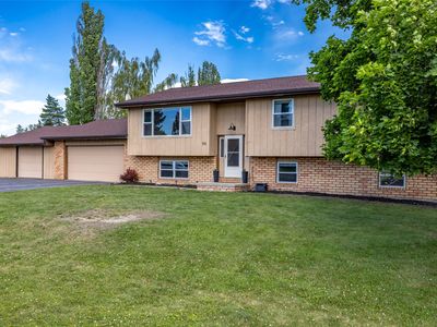 55 Lochness Ave