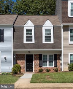 4320 Drake Ct