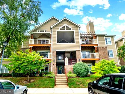 605 Admiral Dr Unit 102