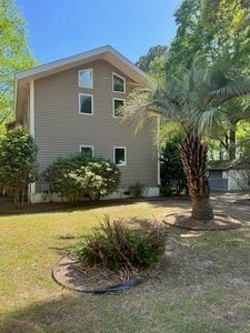 1386 Forest Lake Dr