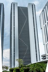 700 NE 24th St Unit 1506