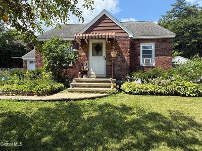 1116 Austin Place