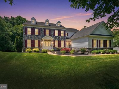 17 Waterton Dr