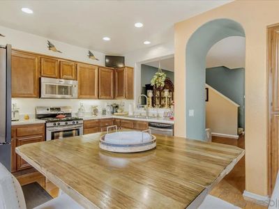 6373 Avenida De Las Vistas Unit 2