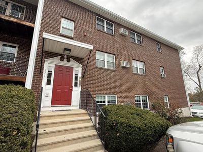 Property at 271 Boston Post Rd E APT 7, Marlborough, MA