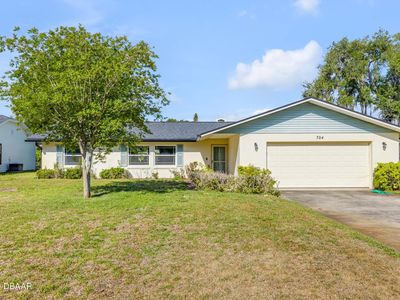 704 Green Rd