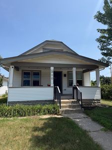 210 6th Ave N