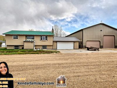 40 Lakeview Dr