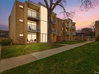4913 Crooks Rd APT G1
