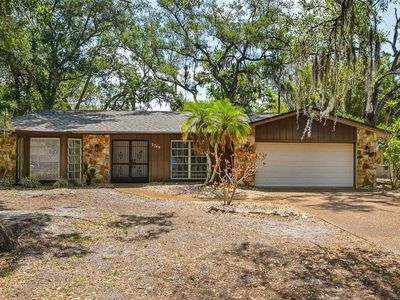 2749 Greendale Dr