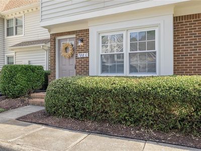 Property at 700 New River Ct APT C, Chesapeake, VA