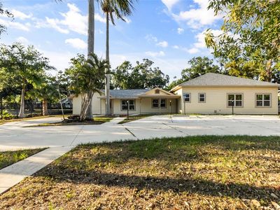 2726 6th Ave W