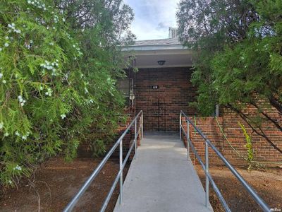 114 W Deming St