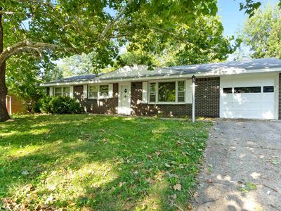 1733 Vaughn Dr