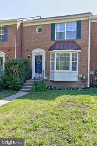 8239 Londonderry Ct