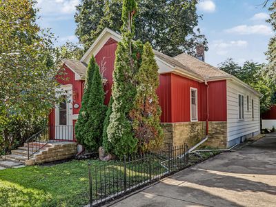 109 Carroll St