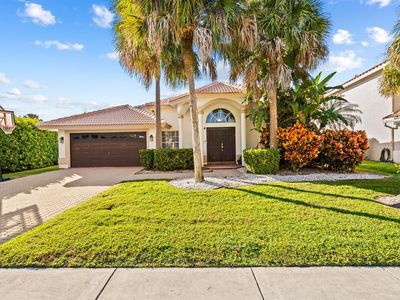 10658 Saint Thomas Drive