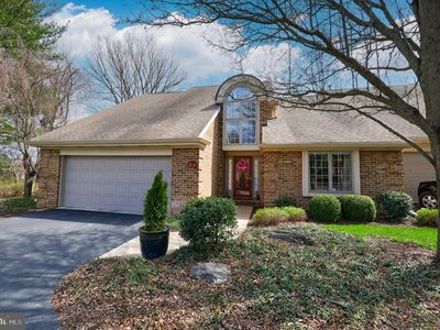 206 Willow Valley Dr