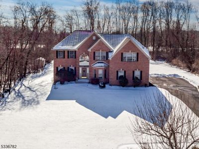 12 Trout Brook Ln