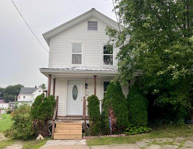 402 S Penn St