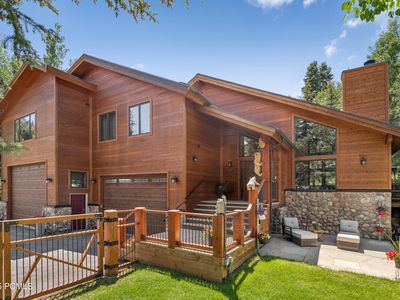 3321 W Big Spruce Way