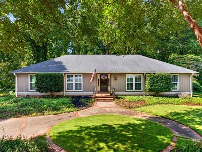 103 Lancelot Ct