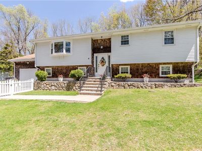 4 Clark Rd