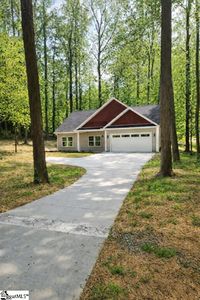 180 Anita Dr