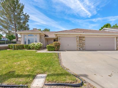 4100 De Anza Dr