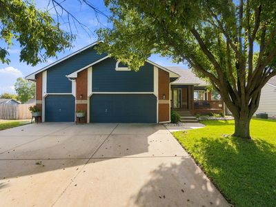 2542 N Shefford Ct