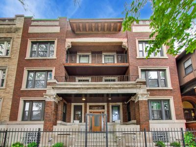 4361 S Greenwood Ave #1N