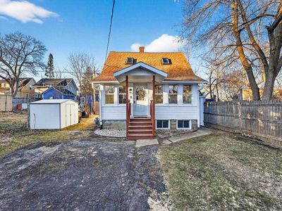 2926 Milwaukee Street