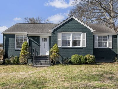 2214 Fernwood Dr