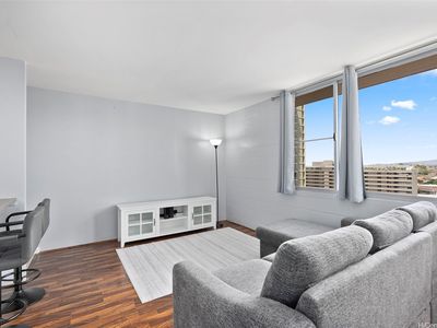 909 Ala Nanala St APT 1401