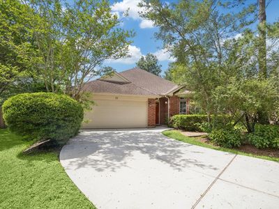 88 Laughing Brook Ct