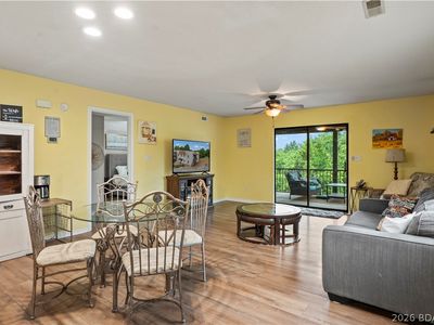 99 Ventura Dr #2B