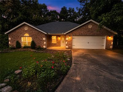 6 Hart Ln