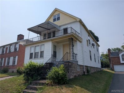 50 Flower St