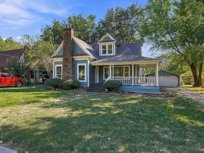 512 E Main St